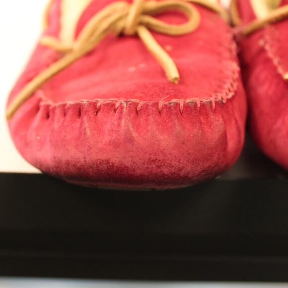 Ugg Women Dakota Moccasin Slipper Flat Round Toe Red Sz 7 - Picture 5 of 7
